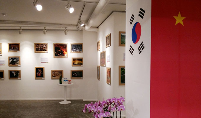 Exposition photographique "Les patrimoines mondiaux du Vietnam" en République. de Corée