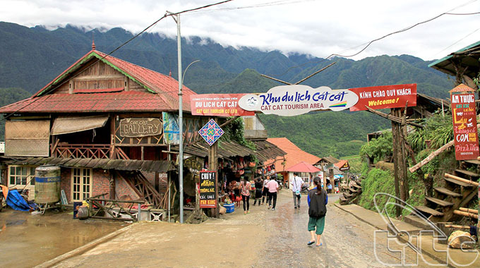 Tỉnh Lào Cai chú trọng phát triển các sản phẩm du lịch đặc trưng