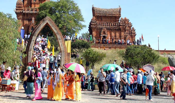 Đánh thức tiềm năng du lịch Ninh Thuận