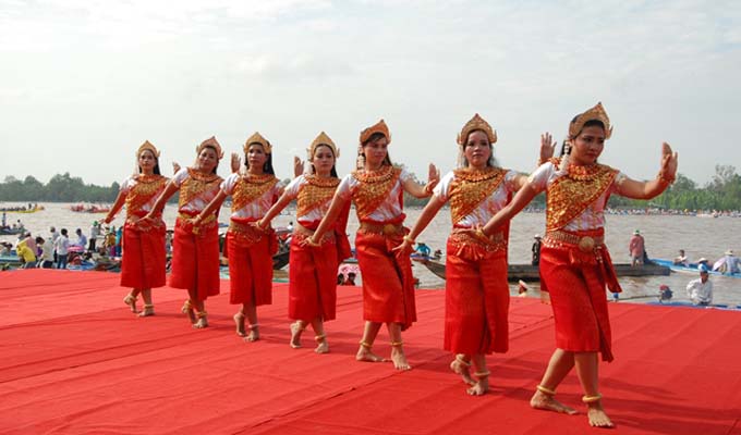 Nhiều hoạt động trong Ngày hội VHTTDL đồng bào Khmer tỉnh Kiên Giang lần thứ X