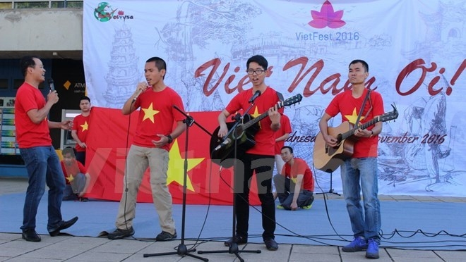 Viet Nam cultural festival in Australia in full swing