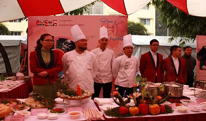 Ha Noi food fest features culinary arts of other countries