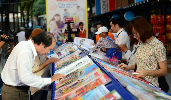 Ho Chi Minh-Ville: lancement de la fête du journal du Têt 2016