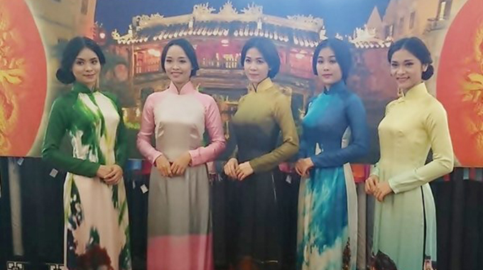 Hoi An festival spotlights Asian silk industry