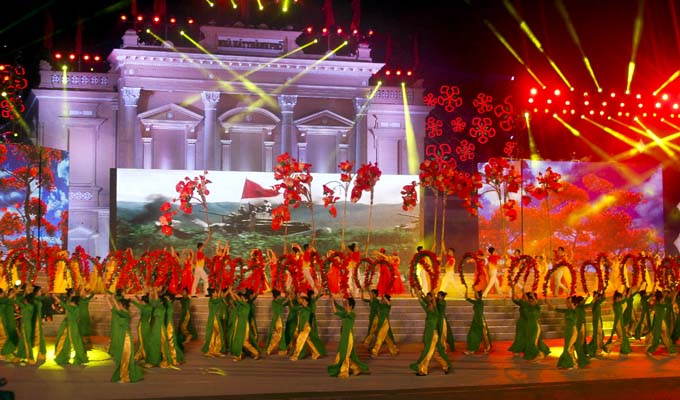Préparation du 5e Festival des flamboyants rouges de Hai Phong 2016