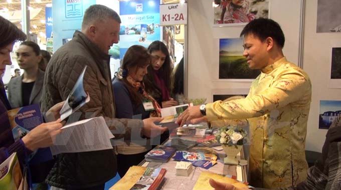 Việt Nam tham dự Hội chợ quốc tế lữ hành và du lịch tại Ukraine
