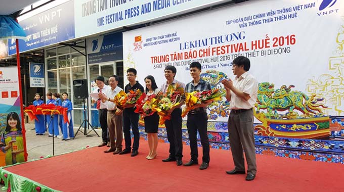 Khai trương Trung tâm thông tin báo chí Festival Huế 2016