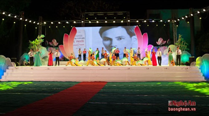 Nghe An: Festival honours President Ho Chi Minh