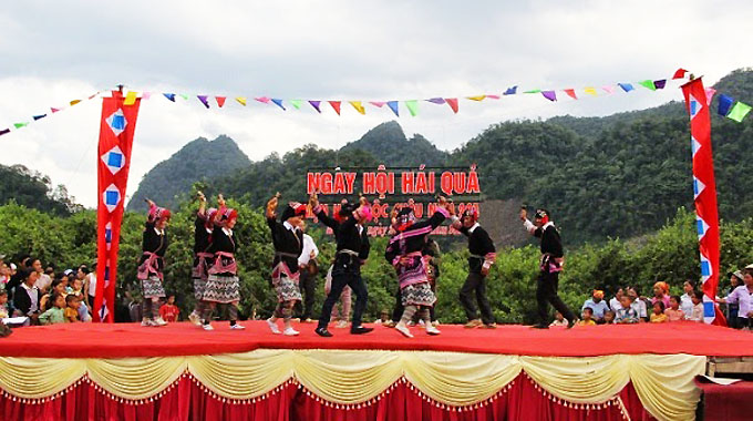 Chuẩn bị diễn ra Ngày hội hái quả huyện Mộc Châu lần thứ III, năm 2016