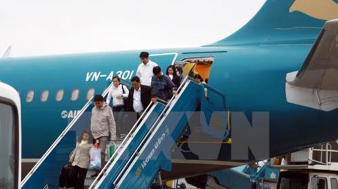 Vietnam Airlines operates flights at new terminal in Myanmar