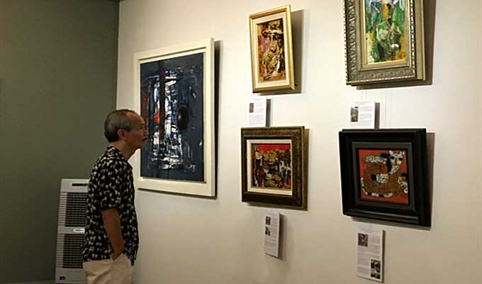 Exhibition displays paintings by Vietnamese contemporary artists