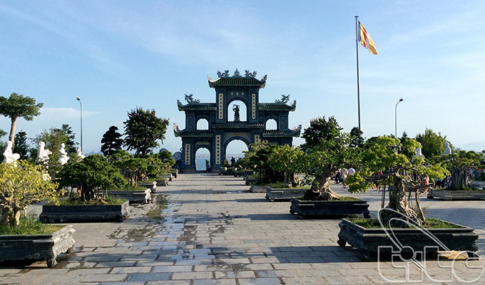 Đến thăm nơi có tượng Phật Quan Thế Âm Bồ Tát cao nhất Việt Nam
