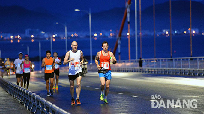 4.000 coureurs de 35 pays au marathon international de Da Nang