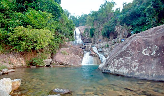 Le pittoresque cascade de Khe Van