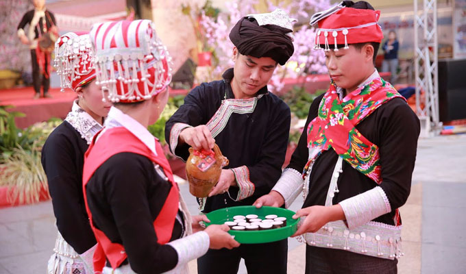 Tuyên Quang: Fête culturelle de l’ethnie Dao : première !