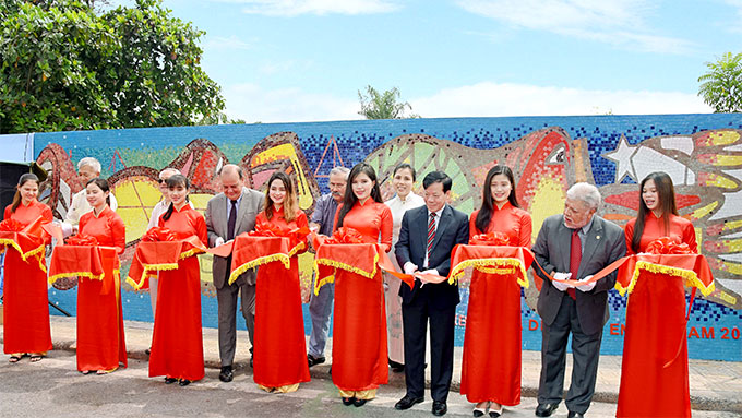 Un nouveau tronçon de la Route de la céramique inauguré à Ha Noi