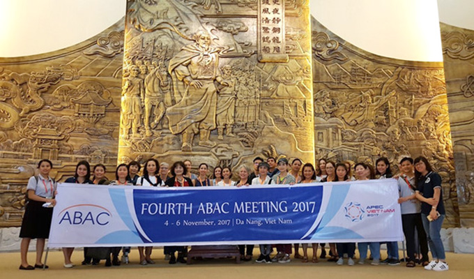 APEC 2017: des délégués visitent le Musée de Dà Nang