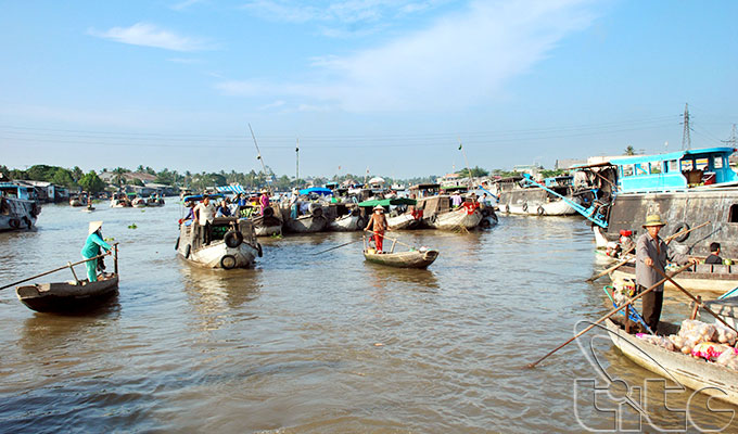 Ha Noi cultural week features Cai Rang floating market