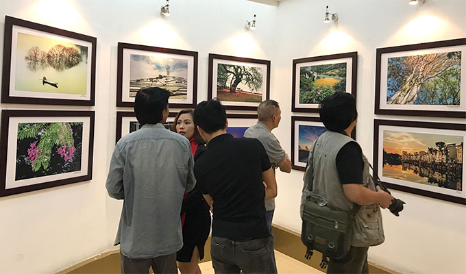 Photo exhibition highlights beauty of Viet Nam