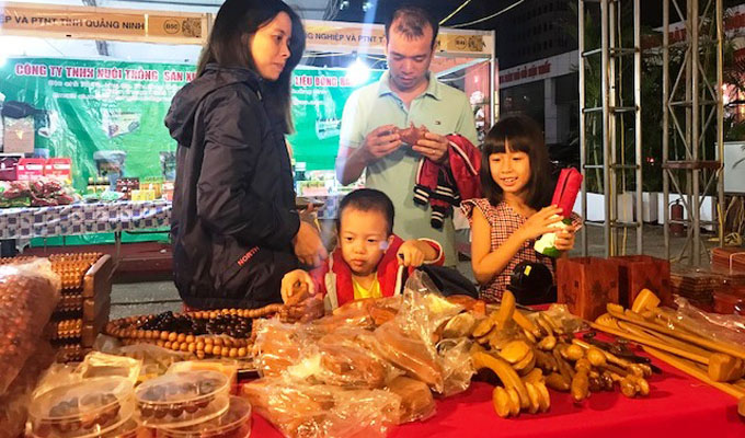 Khai mạc Hội chợ Làng nghề Việt Nam 2017