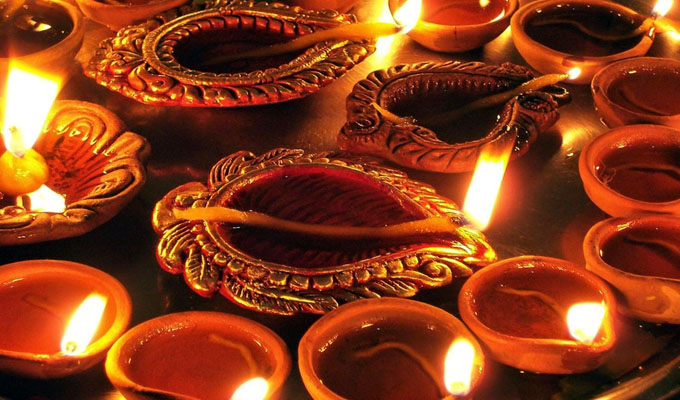 Bientôt la fête des lumières Diwali à Ha Noi