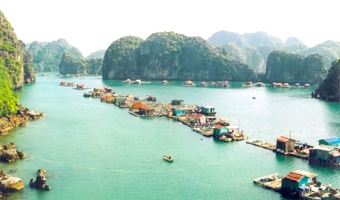 Environ 1.700 milliards de dongs pour préserver les villages de pêcheurs de la baie d'Ha Long