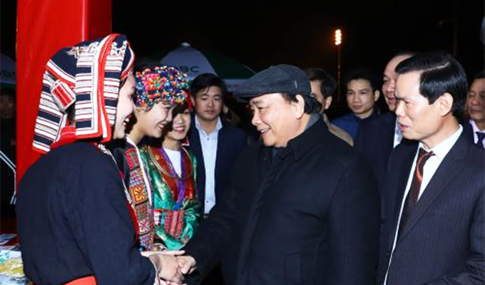 Thủ tướng Nguyễn Xuân Phúc tham quan Không gian văn hóa - du lịch tỉnh Hà Giang