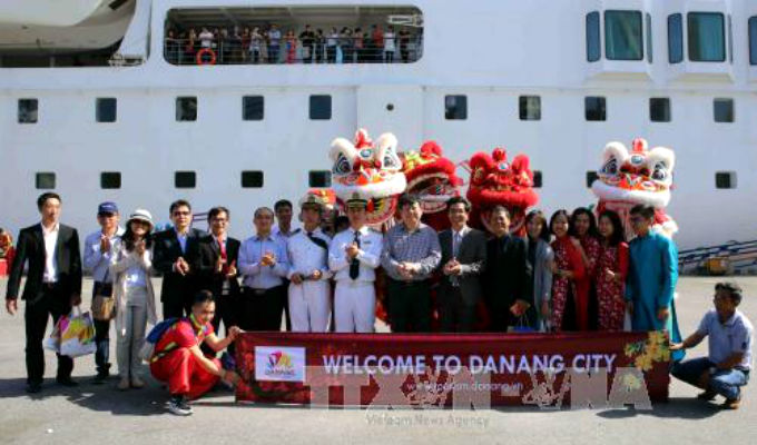 900 du khách 'xông đất' Đà Nẵng bằng đường biển