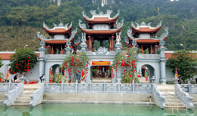  Đền Bồng Lai (Hòa Bình) - điểm đến du lịch tâm linh hấp dẫn