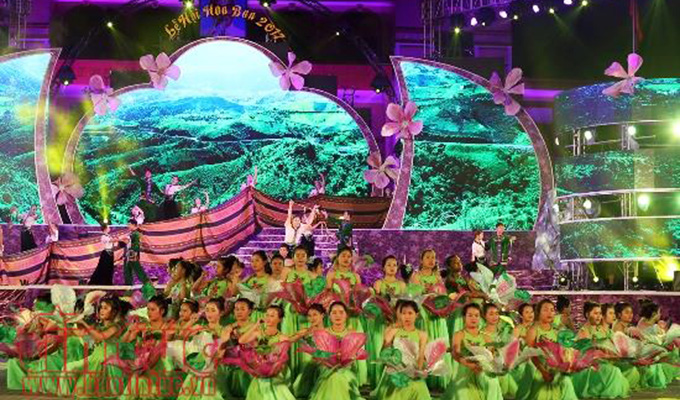 Tưng bừng khai mạc Lễ hội Hoa Ban 2017 và Ngày hội Văn hóa, Thể thao, Du lịch tỉnh Điện Biên lần thứ V