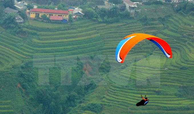 Paragliding festival to be held in May