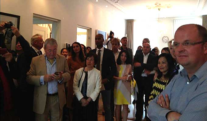 Painting exhibition introduces Viet Nam’s beauties to Dutch people