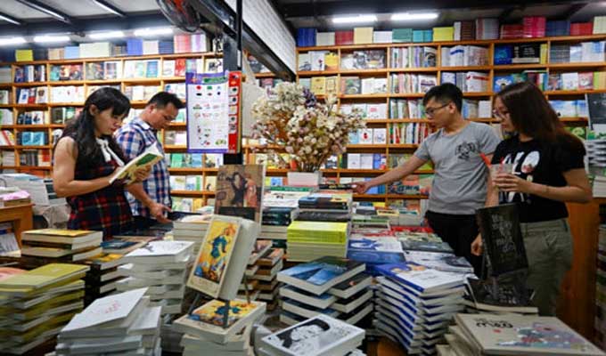Ho Chi Minh City plans more book streets to promote reading culture