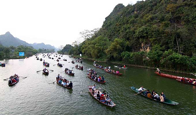 Huong Pagoda Festival welcomes 1.4 million visitors