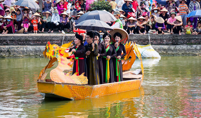 Bắc Ninh hát quan họ trên thuyền định kỳ hàng tháng