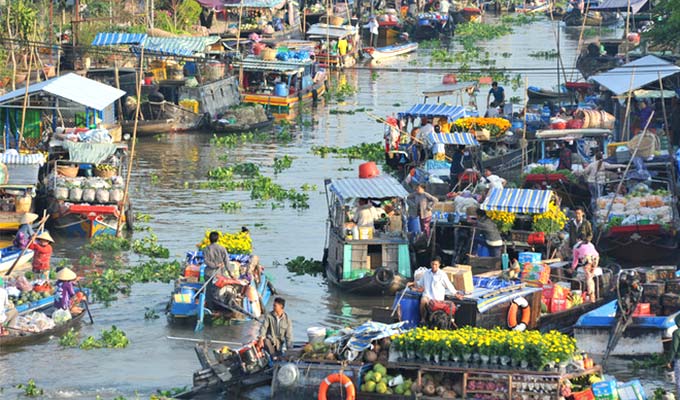 Viet Nam’s floating markets among Southeast Asia’s most photogenic places