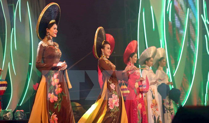 Hòa nhạc bế mạc Festival Hoa Đà Lạt lần thứ 7 năm 2017
