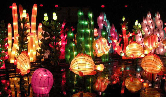 Une fête de la lumière originale à Hô Chi Minh-Ville