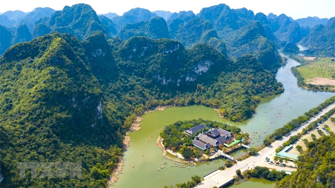 Ninh Binh works to become tourism hub of Viet Nam by 2020