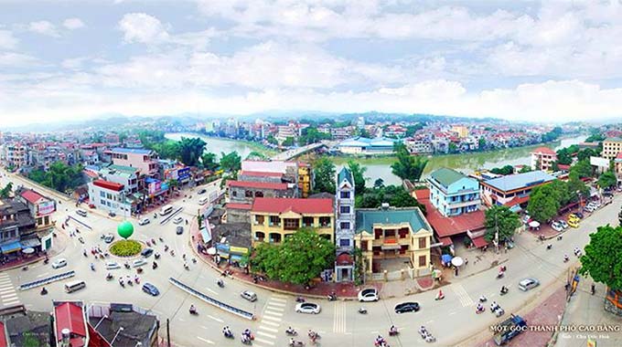 Meeting to promote Cao Bang as ideal for investment, trade, tourism