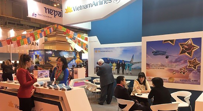 Vietnam Airlines promeut l’image du pays au salon du tourisme FITUR à Madrid