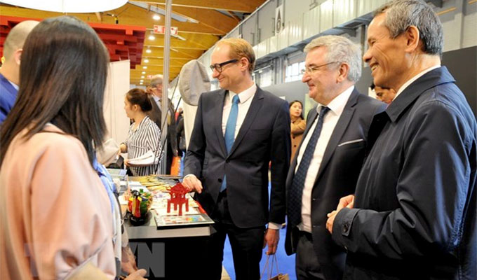 Viet Nam’s culture, tourist sites introduced at Brussels Holiday Fair
