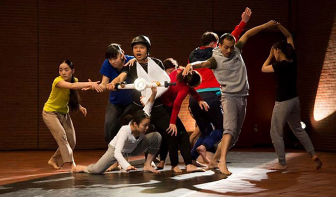 La circulation vietnamienne inspire un spectacle de danse japonais