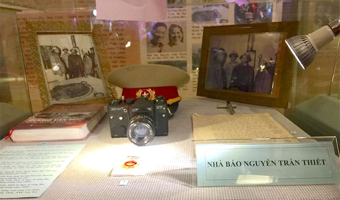 Viet Nam Press Museum receives valuable objects