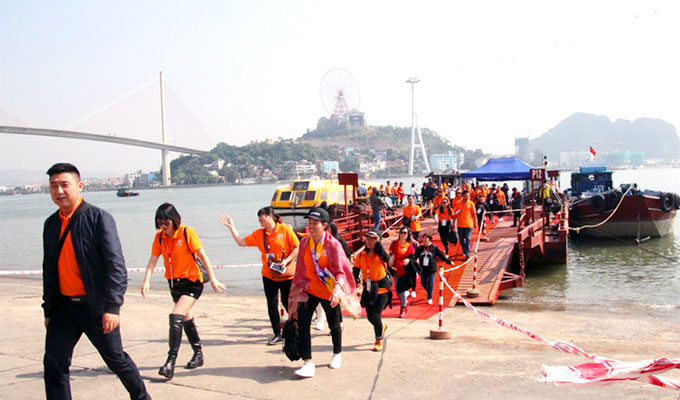 Quang Ninh welcomes 4.6 million tourists in three months