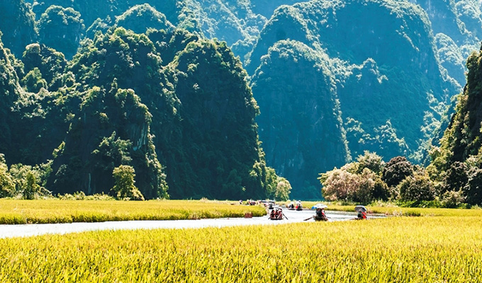 Tuần du lịch Ninh Bình 2018 “Sắc vàng Tam Cốc - Tràng An”