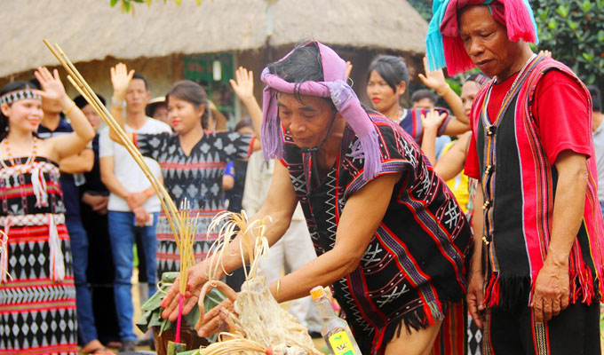Co Tu Festival at Viet Nam National Village for Ethnic Culture and Tourism