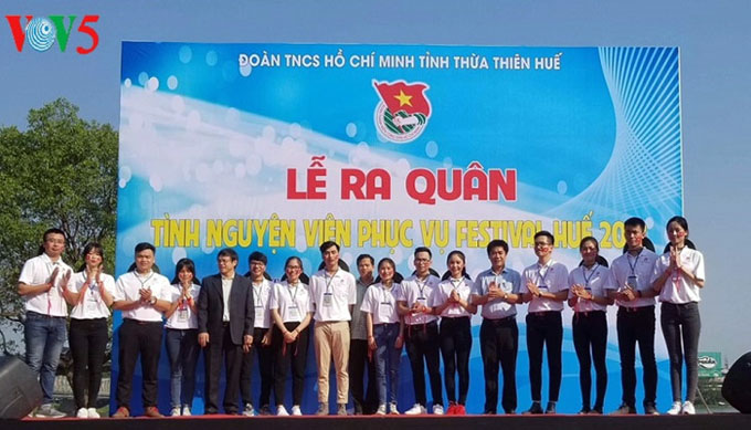 300 bénévoles pour le Festival de Huê 2018