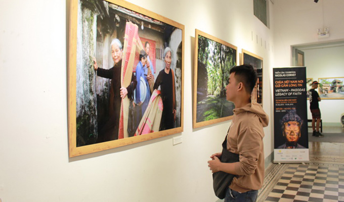Exposition d'échange international des beaux-arts Viet Nam-France