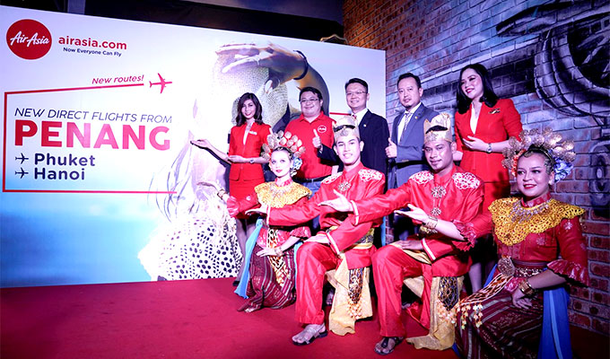 Air Asia launches Ha Noi-Penang direct air route